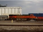 BNSF 6898